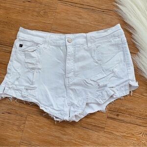KanCan white distressed shorts size 30